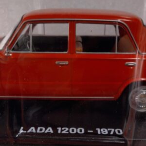 Lada 1200 punainen