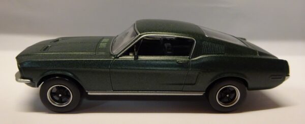 Pienoismalli Ford Mustang 1968 vihreä