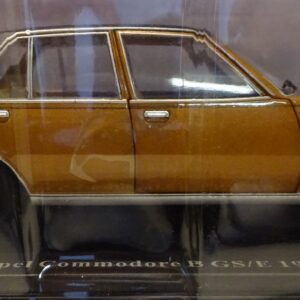 Pienoismalli Opel Commodore B GS/E 1972