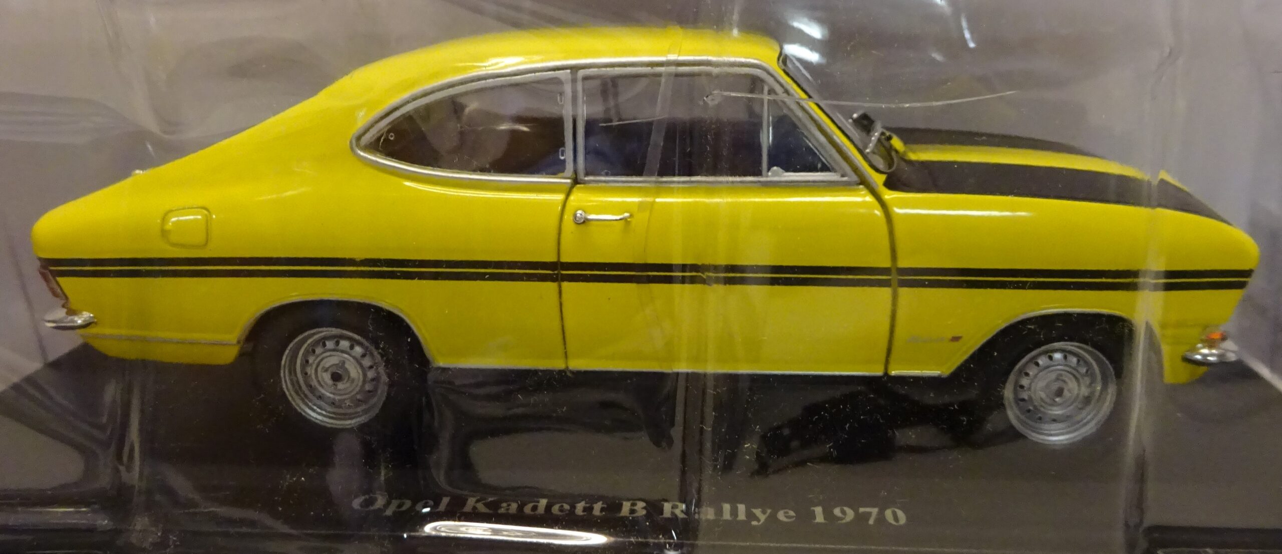 Pienoismalli Opel Kadett B Rallye 1970