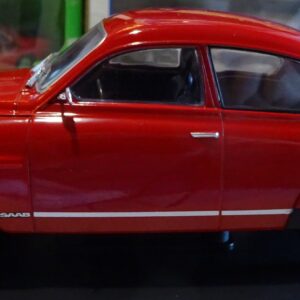 Pienoismalli Saab V4 punainen