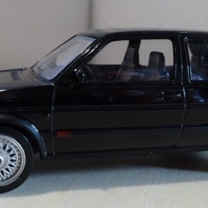 Pienoismalli VW Golf G60 musta