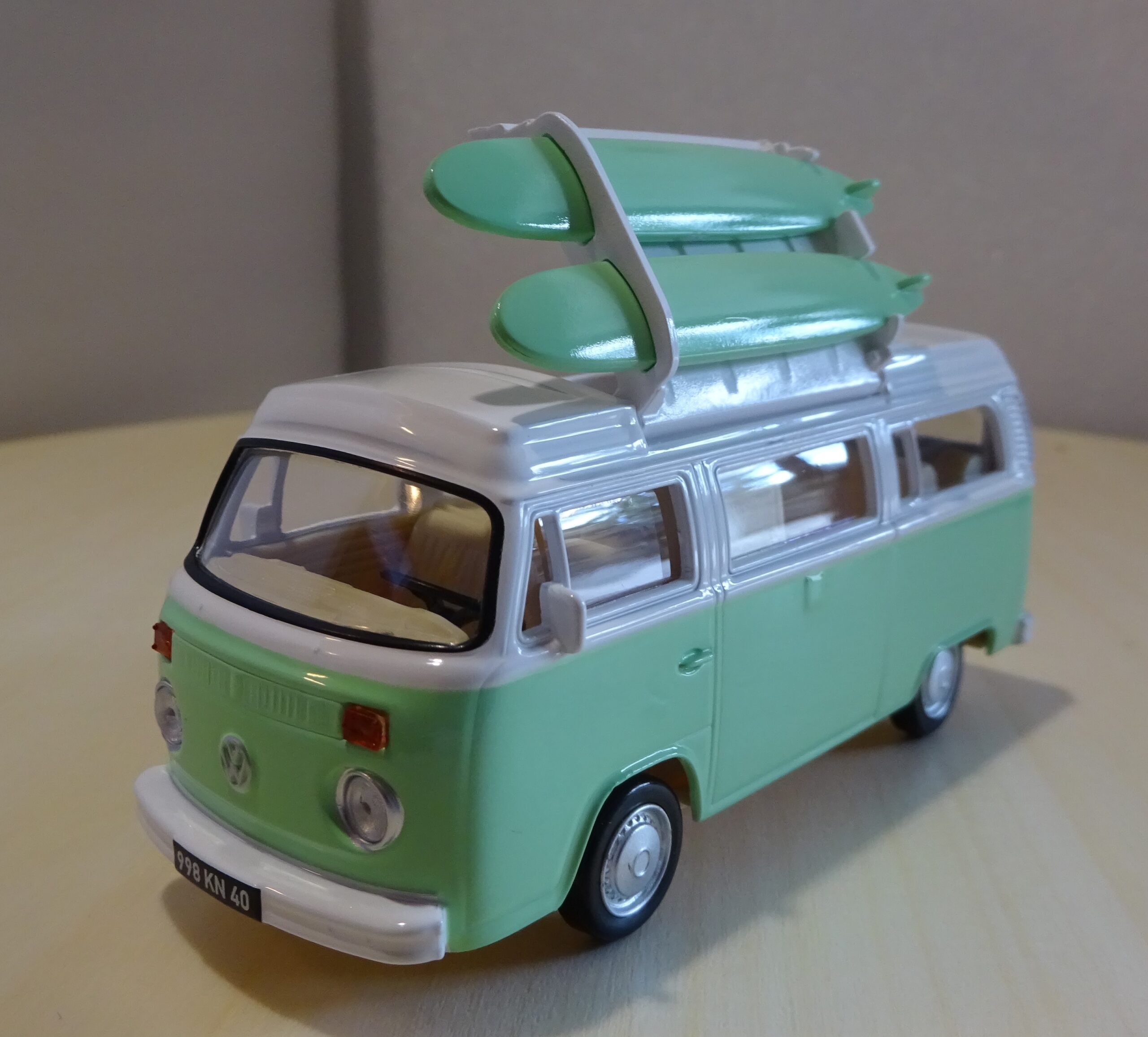 Pienoismalli VW T2b Camber