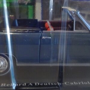 Pienoismalli Opel rekord A avo