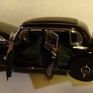 Pienoismalli Mercedes 300 W186