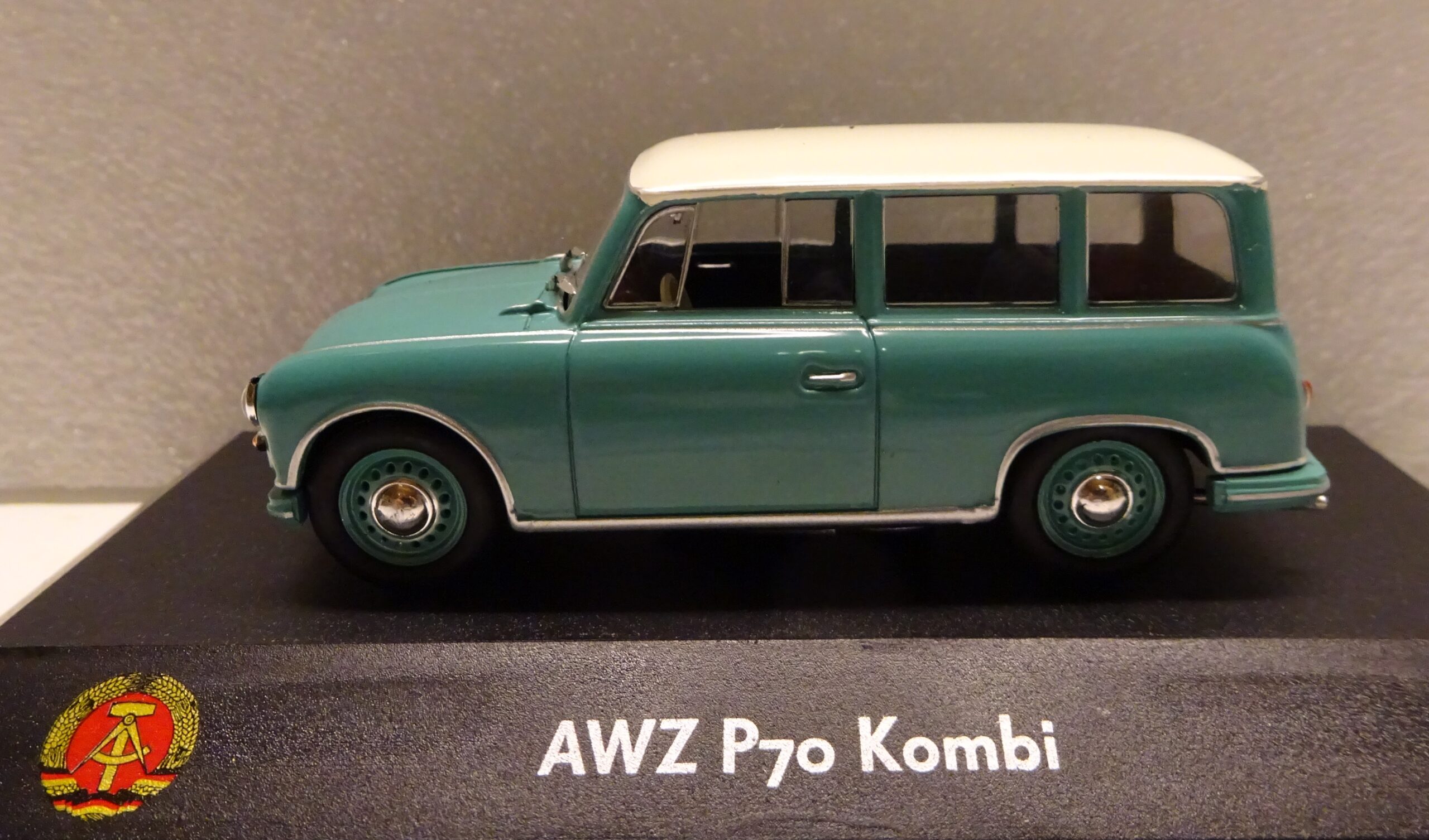 Pienoismalli Zwickau P70 Kombi