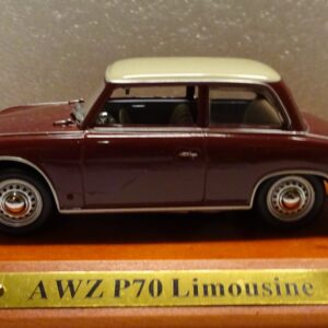 Pienoismalli Zwickau P70 Lomoussine 1955