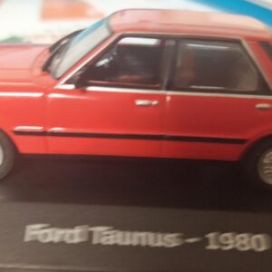 Pienoismalli Ford Taunus 1980