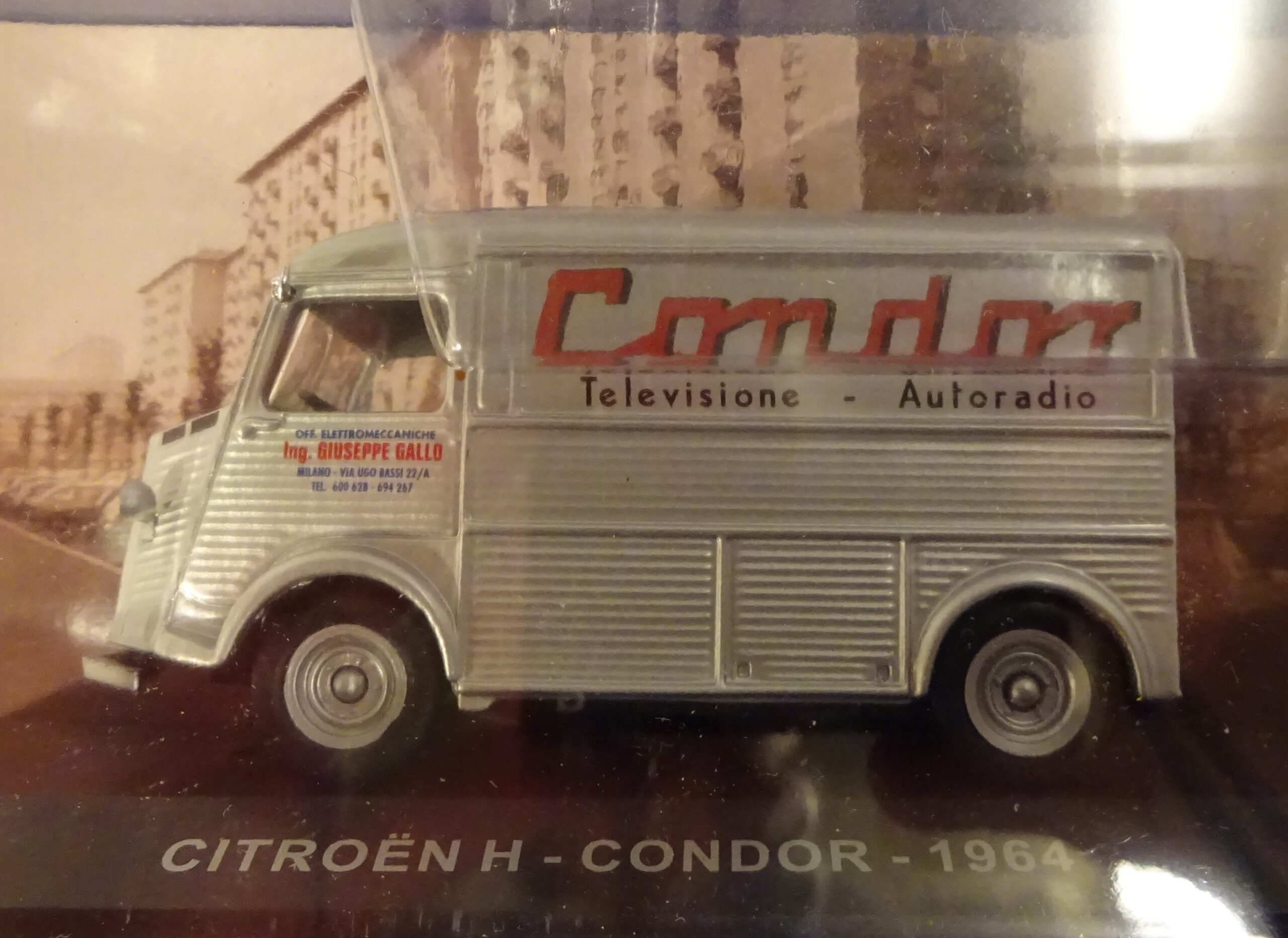 Pienoismalli Citroen H-Type 1964 , 1/43