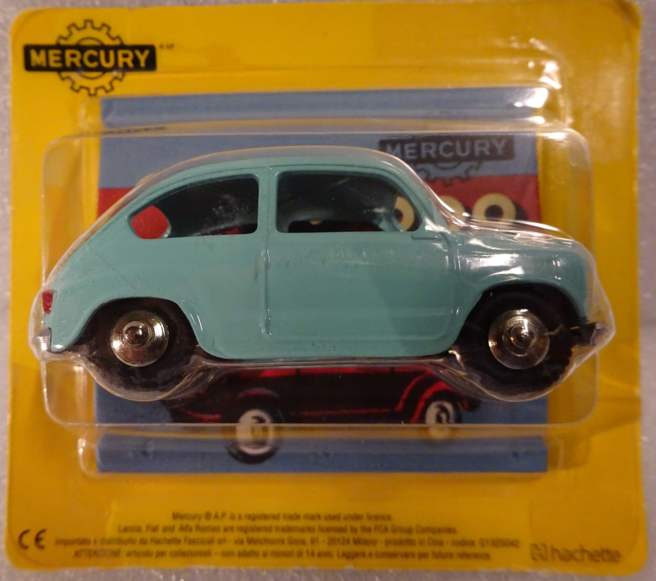 Pienoismalli Fiat 600 1955 1/48