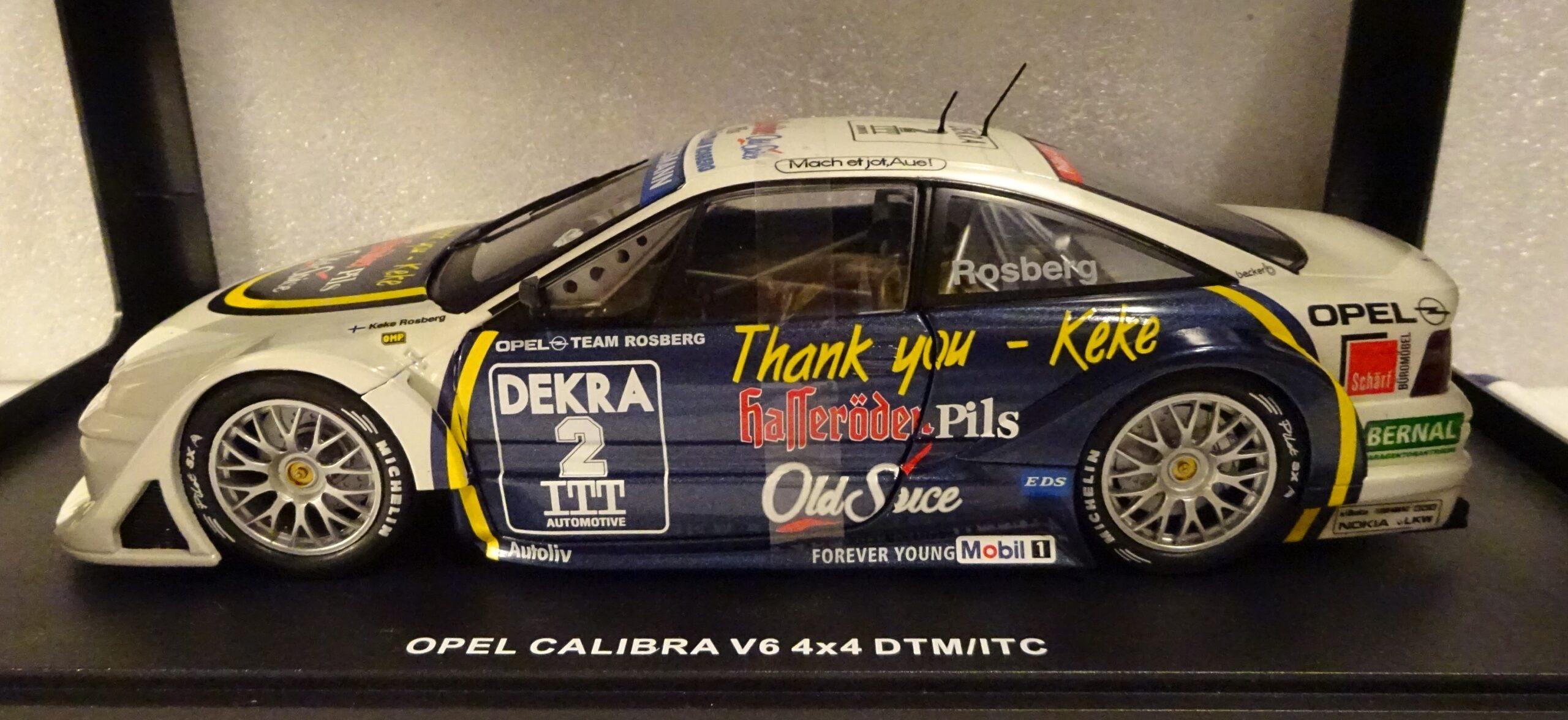 Pienoismalli Opel Calibra Keke Rosberg 1/18