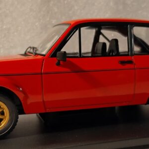 Pienoismalli Ford Escort Mk II 1/24