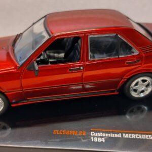 Pienoismalli Mercedes 190E 2,3 16V  1/43