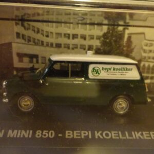 Pienoismalli Austin mini Van 1/43