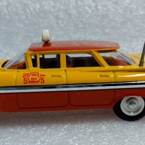 Pienoismalli Chevrolet Impala Taxi 1/50