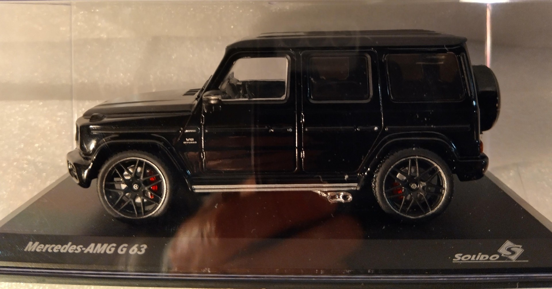 Pienoismalli Mercedes G63 AMG 2018 t 1/43