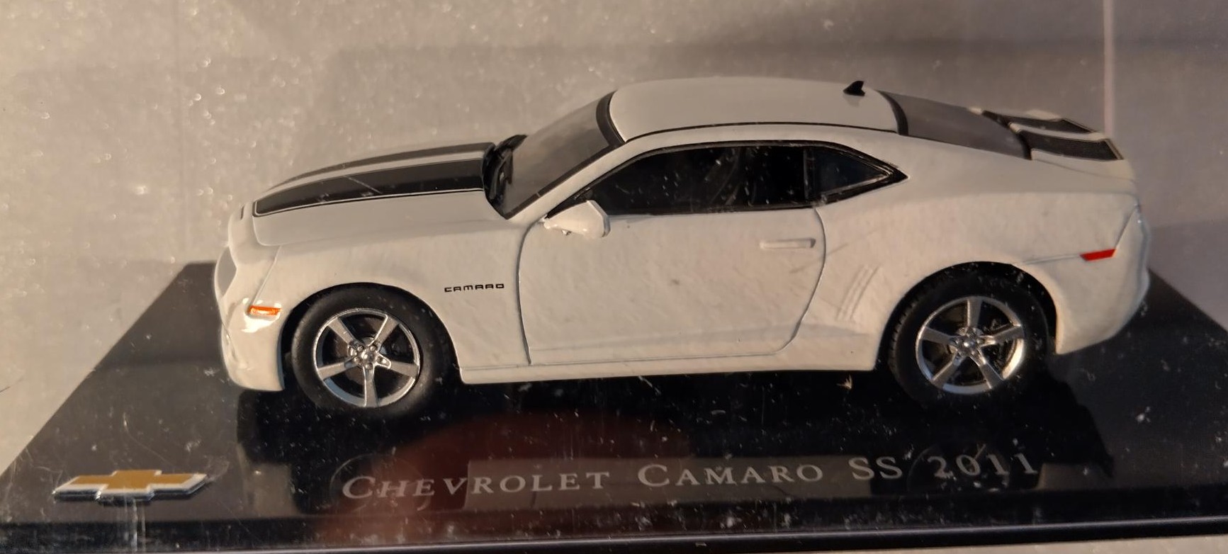 Pienoismalli Chevrolet Camaro SS 2011