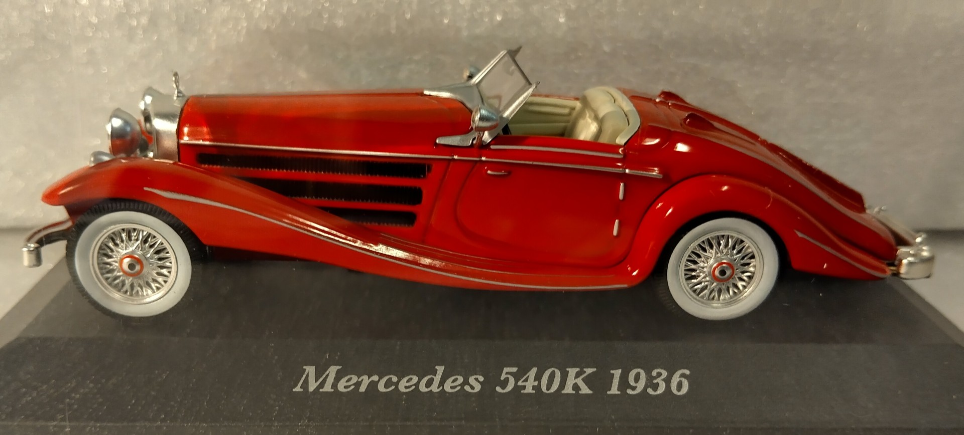 Pienoismalli Mercedes 540K 1936 1/43
