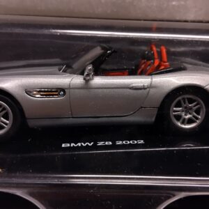 Pienoismalli BMW Z8 2002 1/43