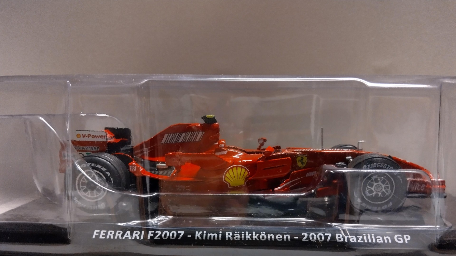 Pienoismalli Ferrari F1 2007 Kimi Räikkönen Brasilian GP