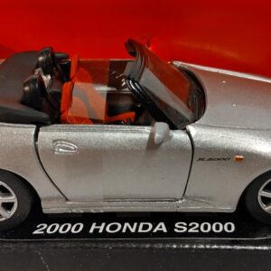 Pienoismalli Honda S2000 1/32