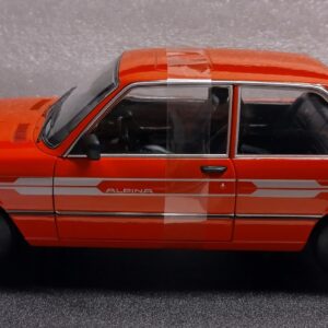 Pienoismalli BMW Alpina C1 2,3 1/18