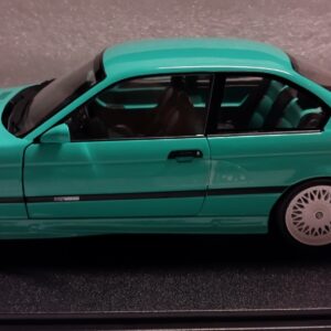 Pienoismalli BMW M3 Coupe (E36) 1991 1/18