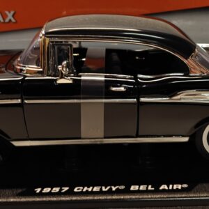 Pienoismalli Chevrolet Bel Air 1957 1/18