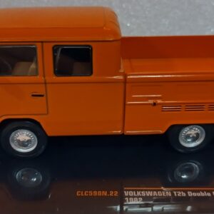Pienoismalli VW T2b Double Pick-up 1982 1/43