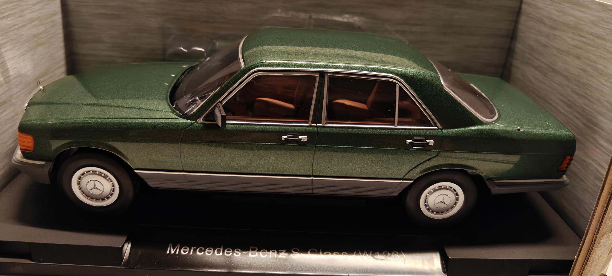 Pienoismalli Mercedes W126 tvihreä 1/18