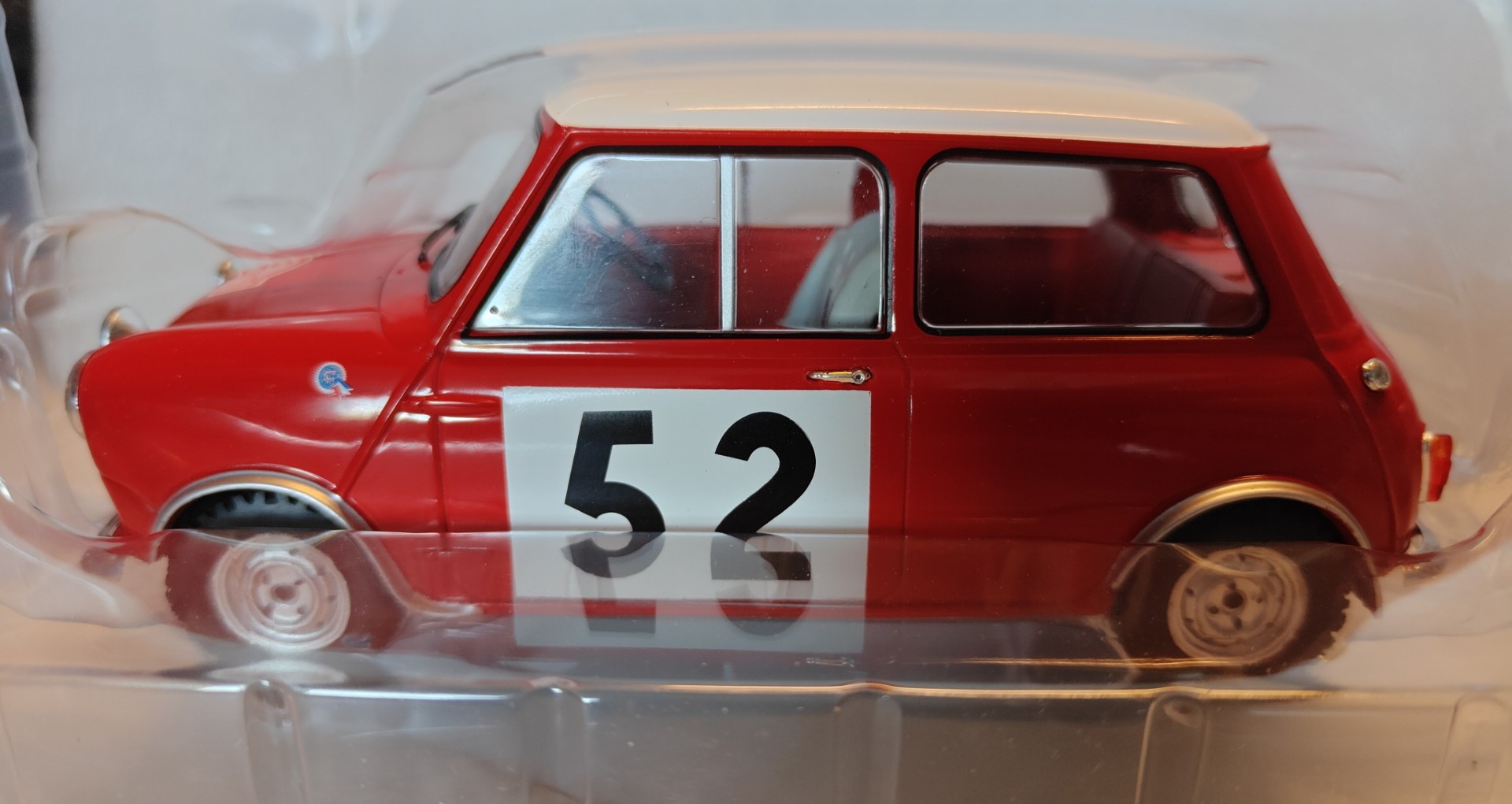 Pienoismalli Morris Mini Cooper S 1965 1/18