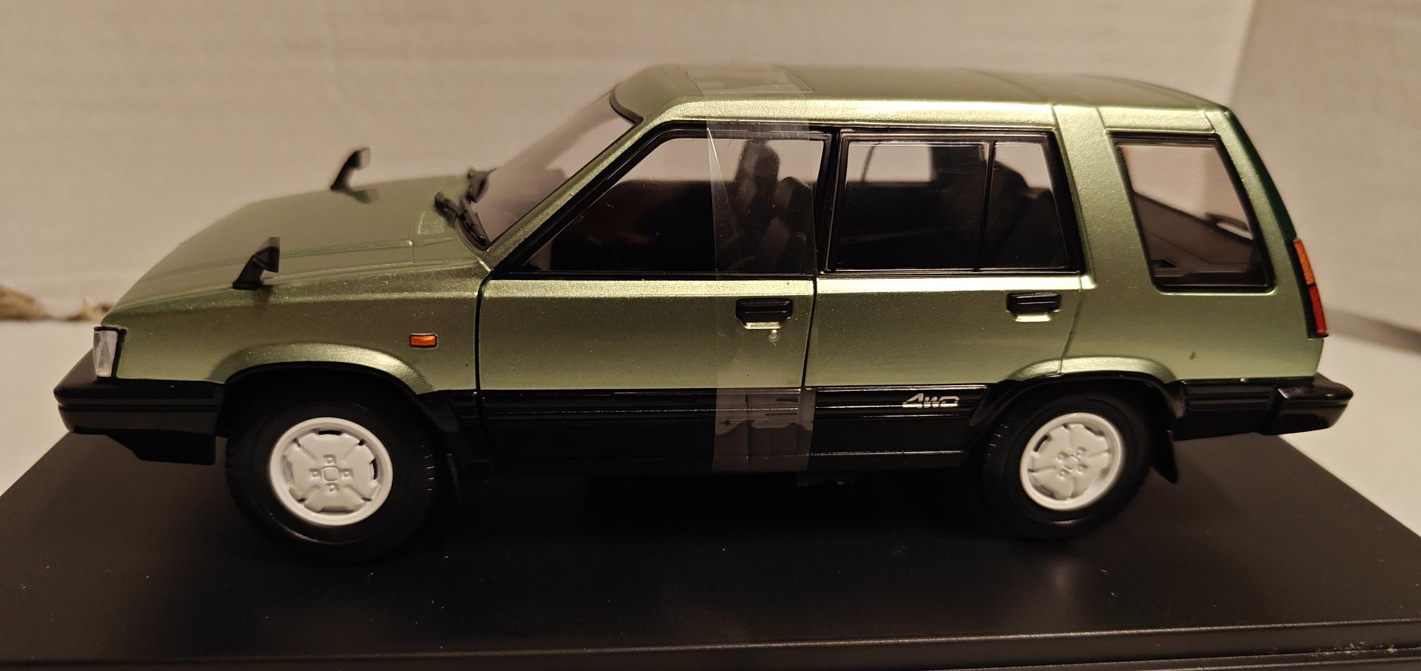 Pienoismalli Toyota Tercel 1/24