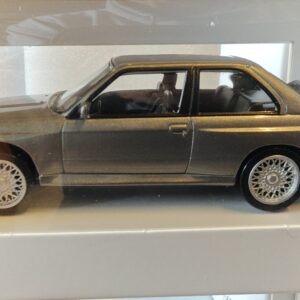 Pienoismalli BMW M3 E30 1986 v 1/43