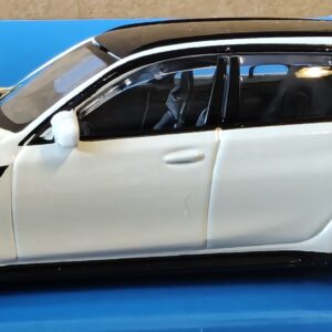 Pienoismalli BMW M3 Touring valkoinen 1/43