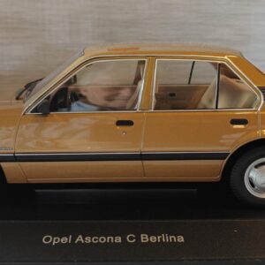 Pienoismalli Opel Ascona C SR 1981 1/18