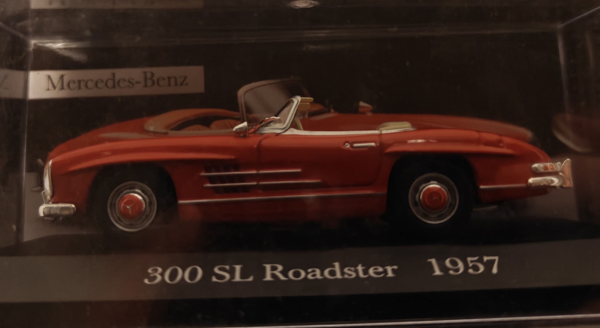 Pienoismalli Mercedes 300SL Roadster 1957 1/43