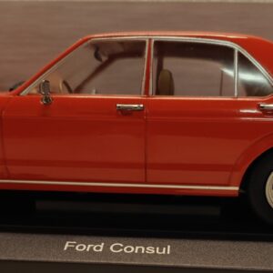 Pienoismalli Ford Consul 1972 1/18