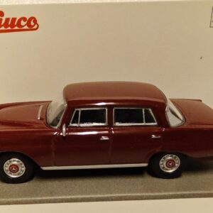 Pienoismalli Mercedes W110 200D 1965 1/64