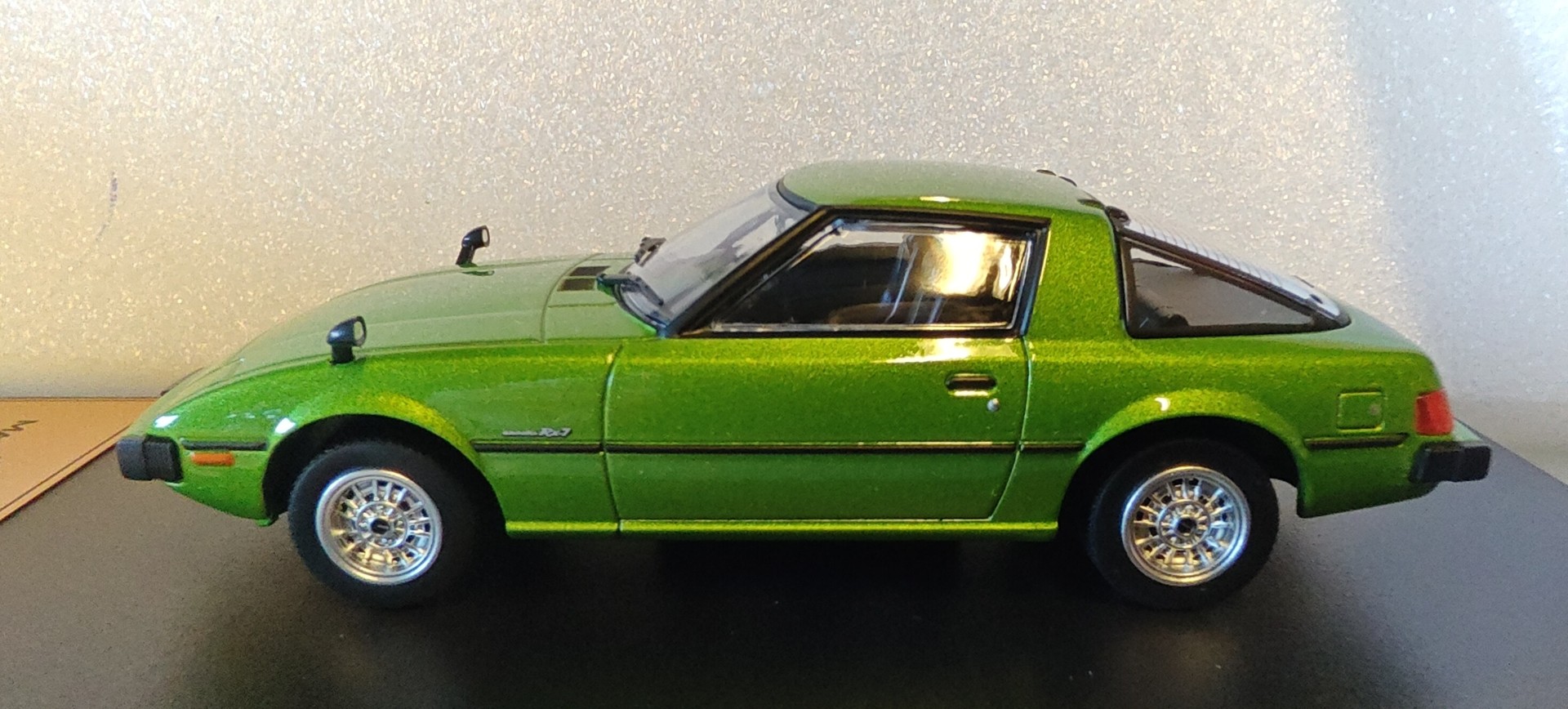 Pienoismalli Mazda RX-7 Savanna 1978 1/43
