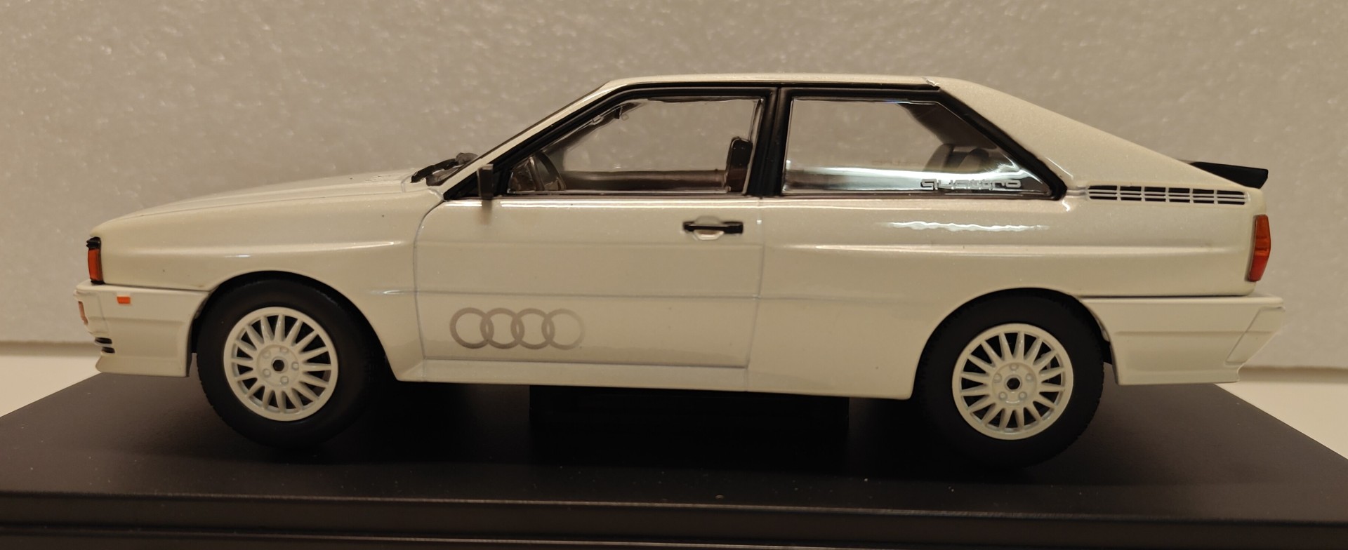 Pienoismalli Audi Quattro valk 1/24