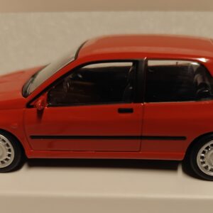 Pienoismalli Renault Clio16S 1991 punainen 1/43