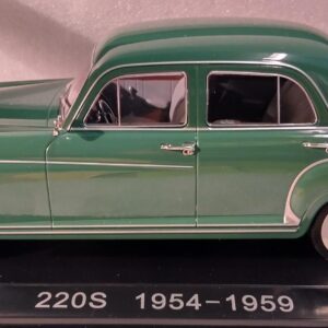 Pienoismalli Mercedes W180 II 220 S 1956